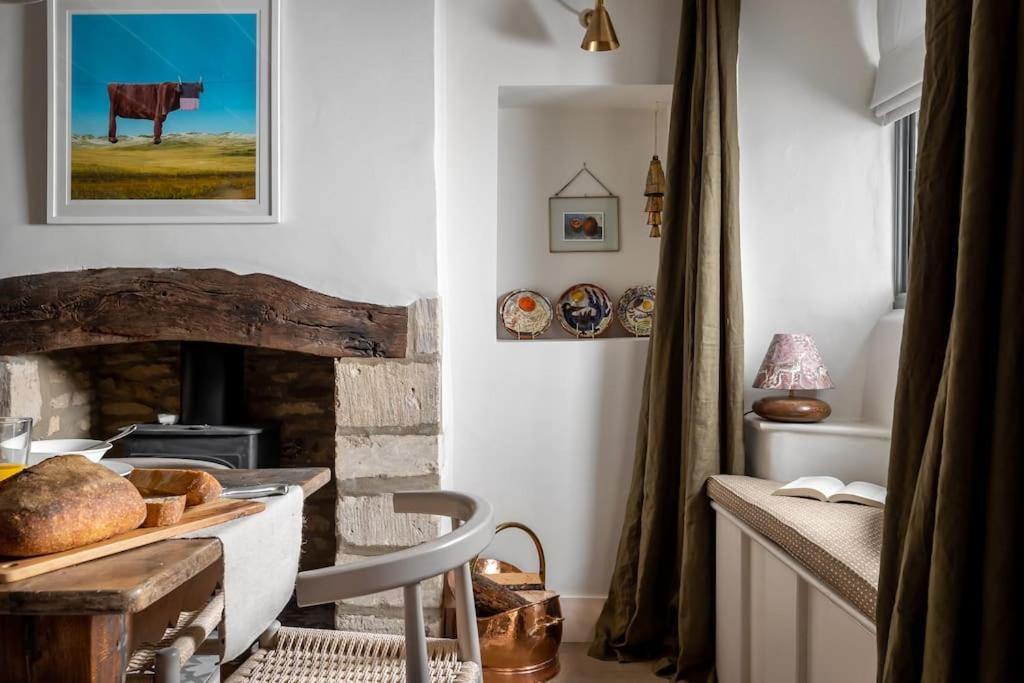 Whitsun Cottage 스토우온더올드 외부 사진