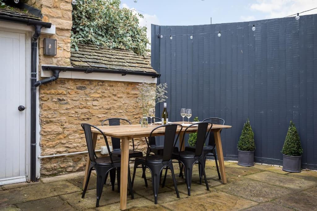 Whitsun Cottage 스토우온더올드 외부 사진